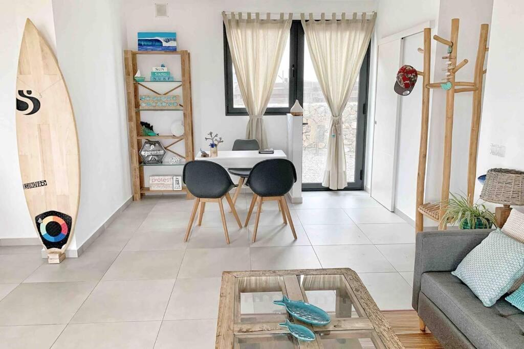 Agua Guesthouse Lajares Villa Con Jacuzzi Bagian luar foto